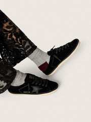 Women's Super-Star Sabots in black velvet with a black leather star with micro-glitter