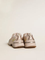 Women’s Lightstar with pink leather and mesh upper and pink star
