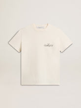 Women’s T-shirt in aged white with logo on the chest