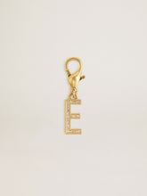 Letter E charm in gold-colored brass with crystals