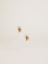 Women's stud earrings in antique gold color