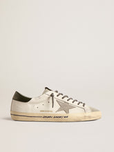 Super-Star with croc-print star and green heel tab