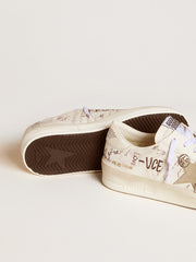 Stardan in leather with all-over lettering and ice-gray suede star