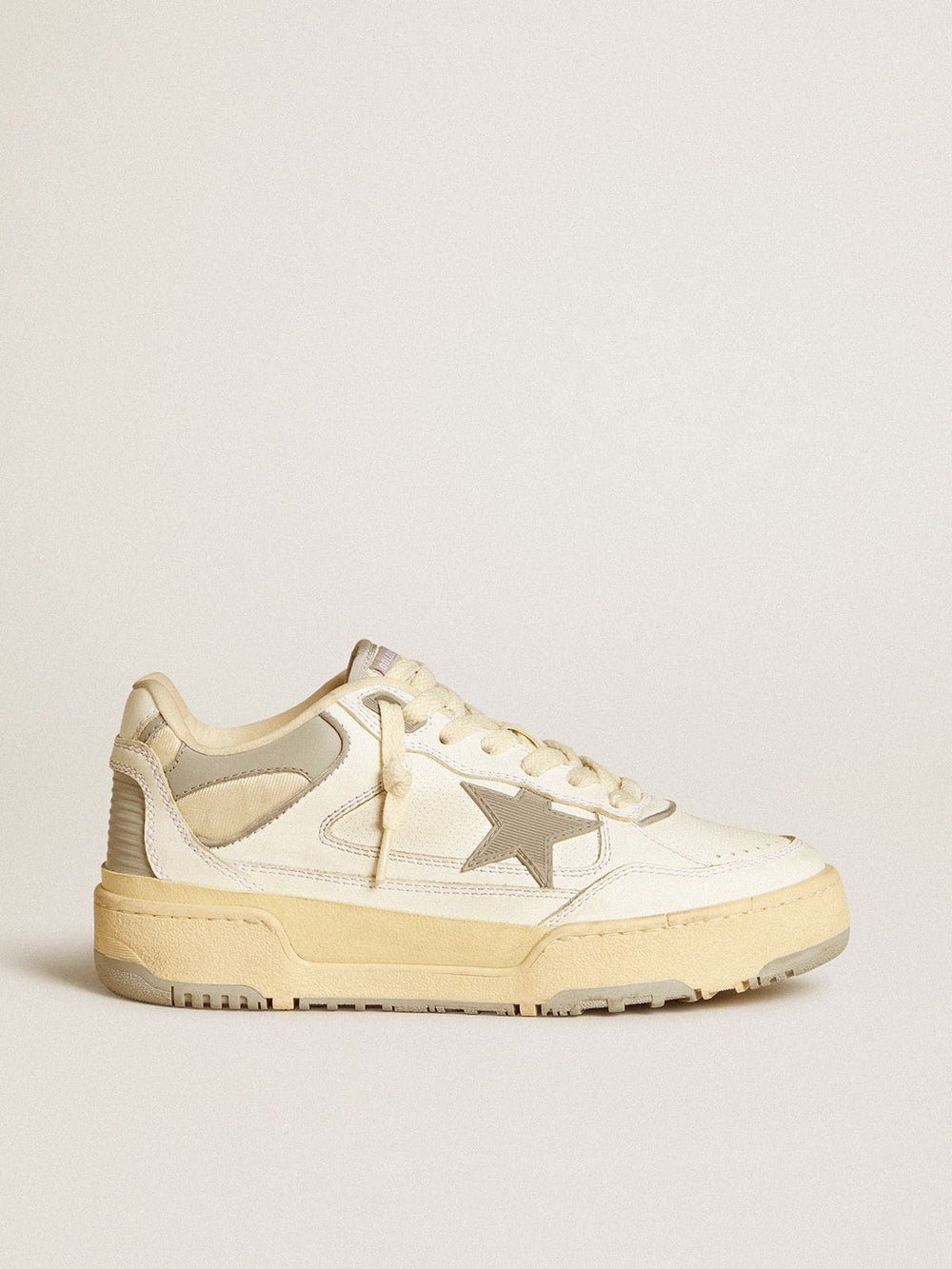 Men’s Forty2 with grey star and white leather heel tab
