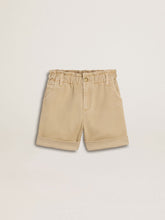 Girls' sand-colored shorts with embroidered logo