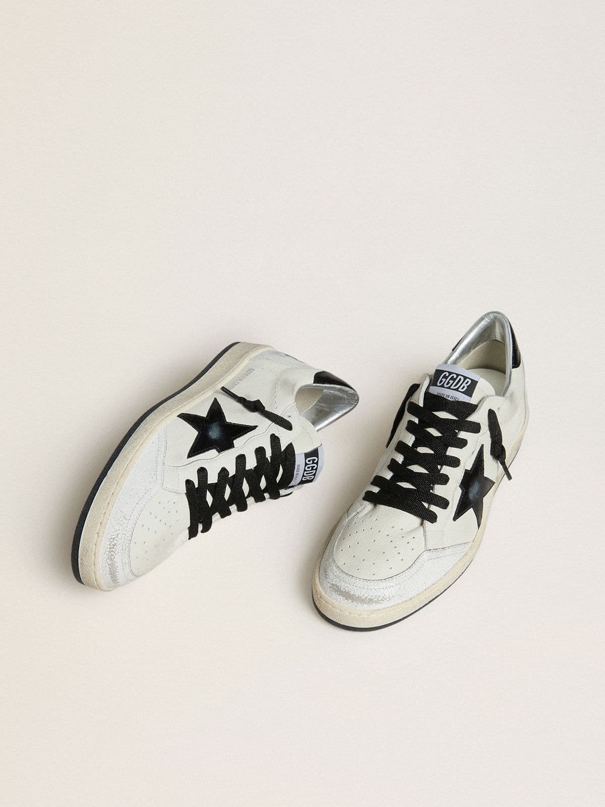 Women's Ball Star Wishes in nappa with black naplak star and heel tab