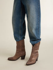 Wish Star boots in dove-gray leather with tone-on-tone inlay details