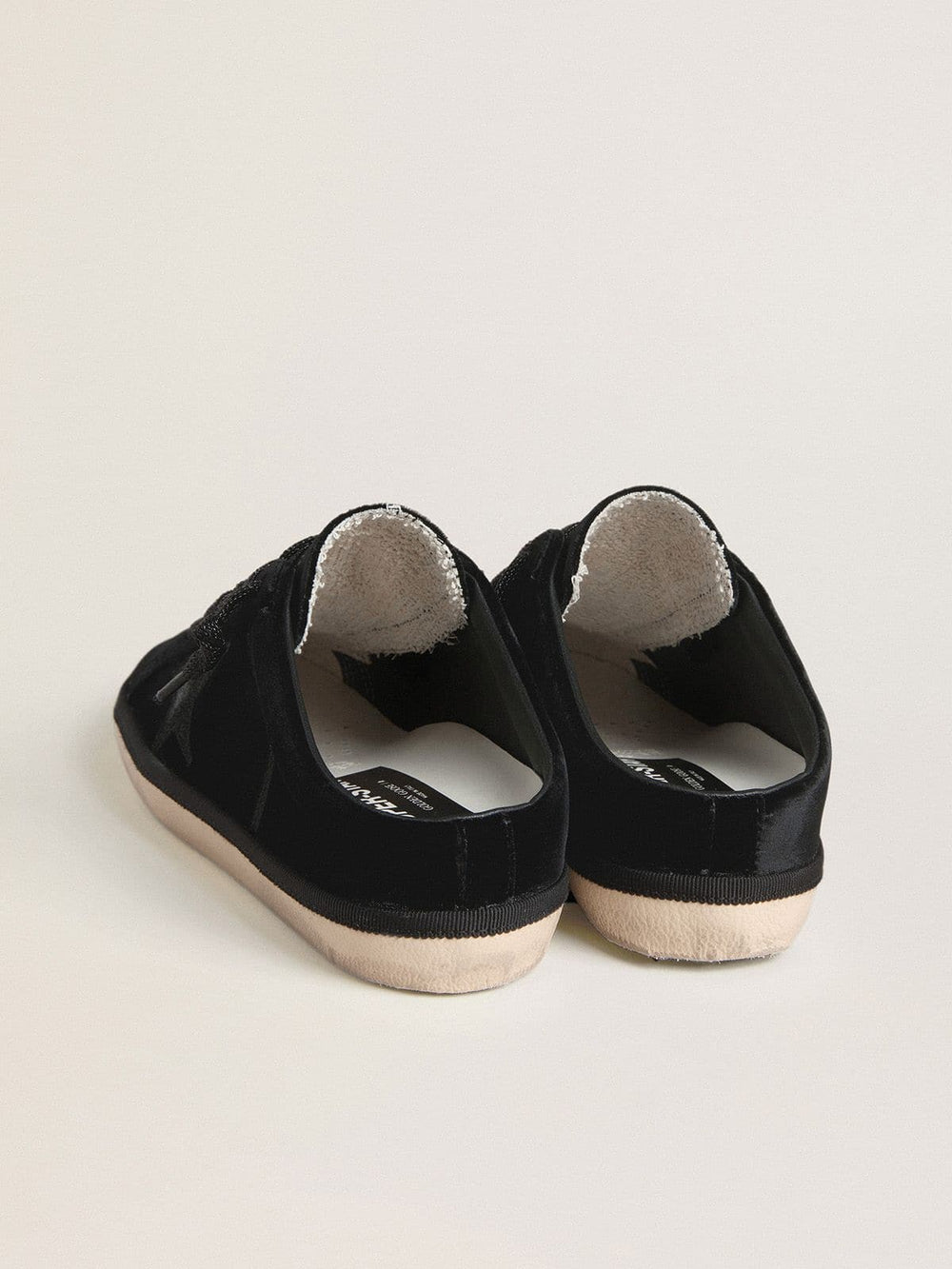 Women's Super-Star Sabots in black velvet with a black leather star with micro-glitter