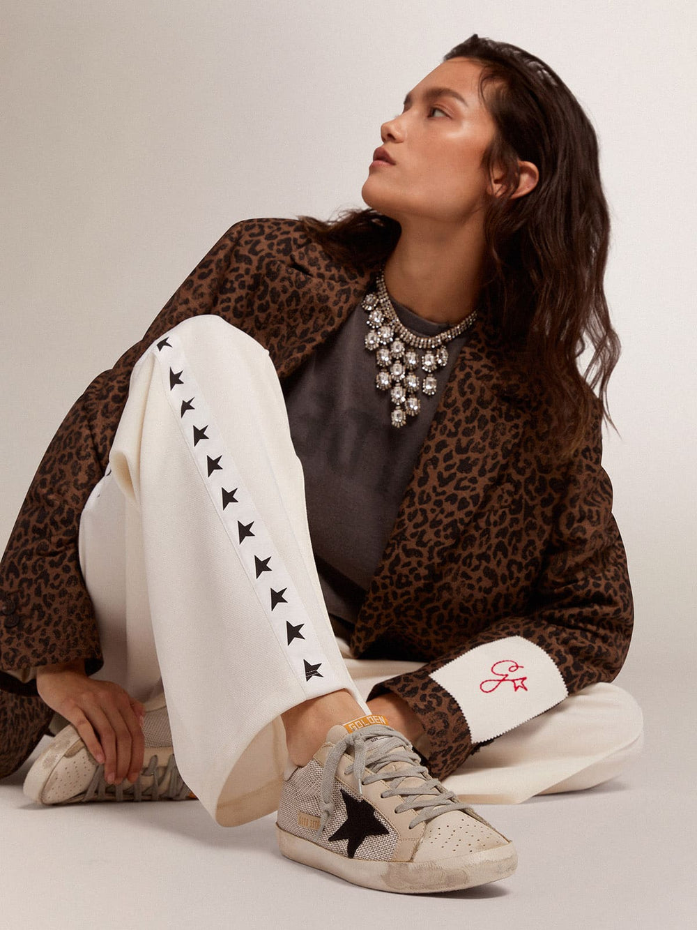 Women's Super-Star in leather with black star