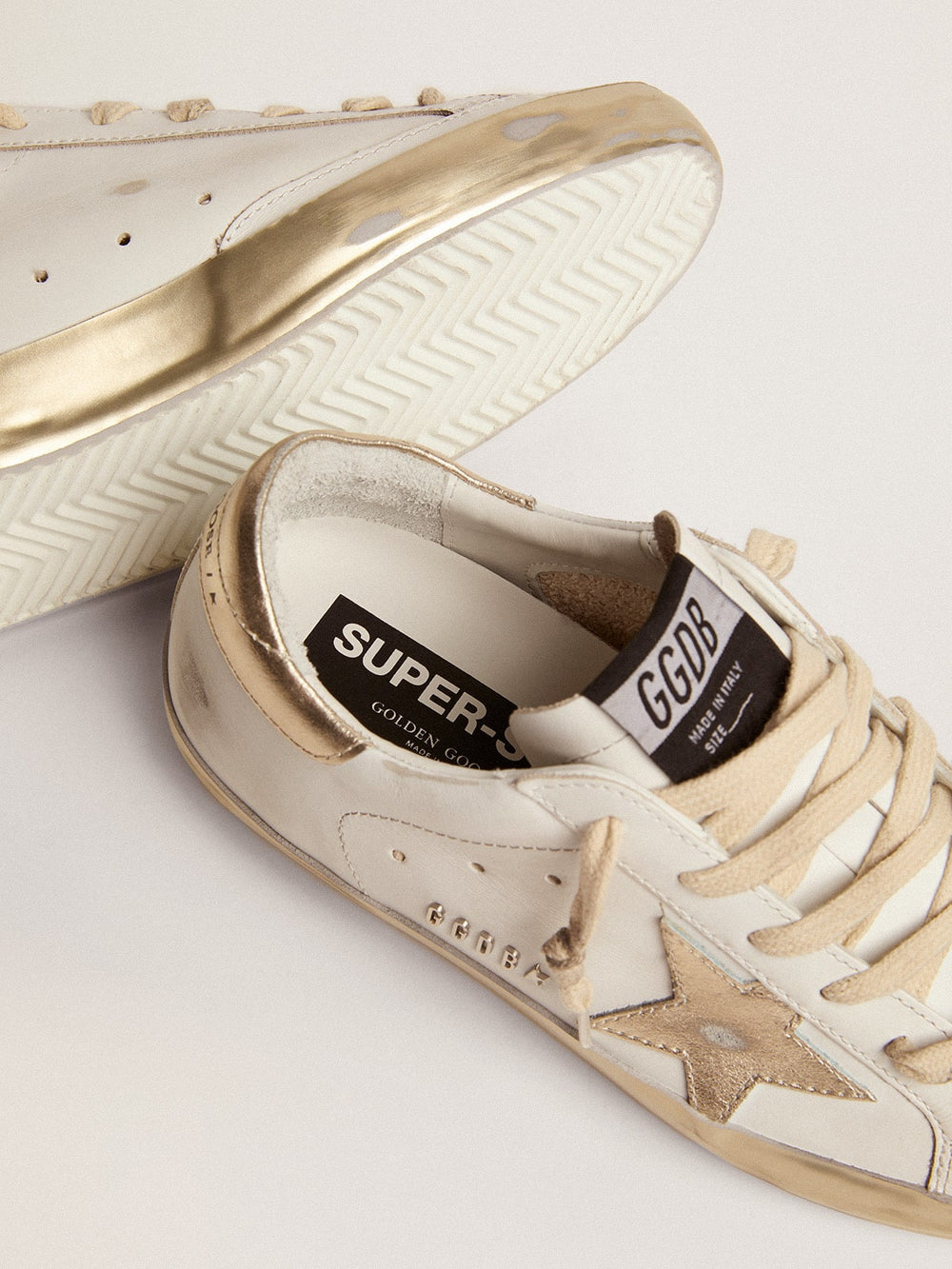 Women’s Super-Star sneakers with gold foxing | Golden Goose