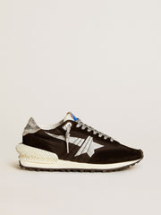 Women’s Marathon with black ripstop nylon upper and silver star