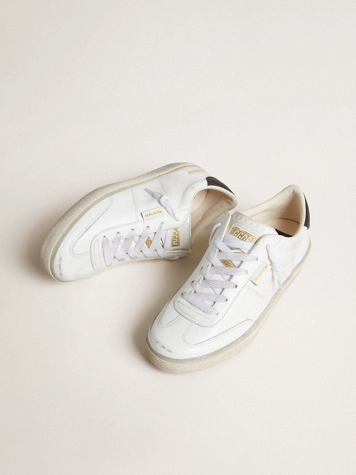 Women's Soul Star in white leather with black leather heel tab