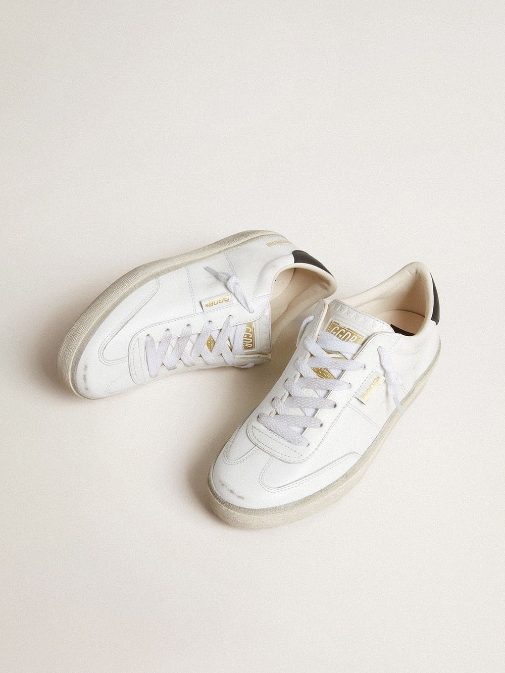Women's Soul Star in white leather with black leather heel tab