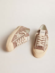 Women's V-Star in dove-gray suede with light gray leather star