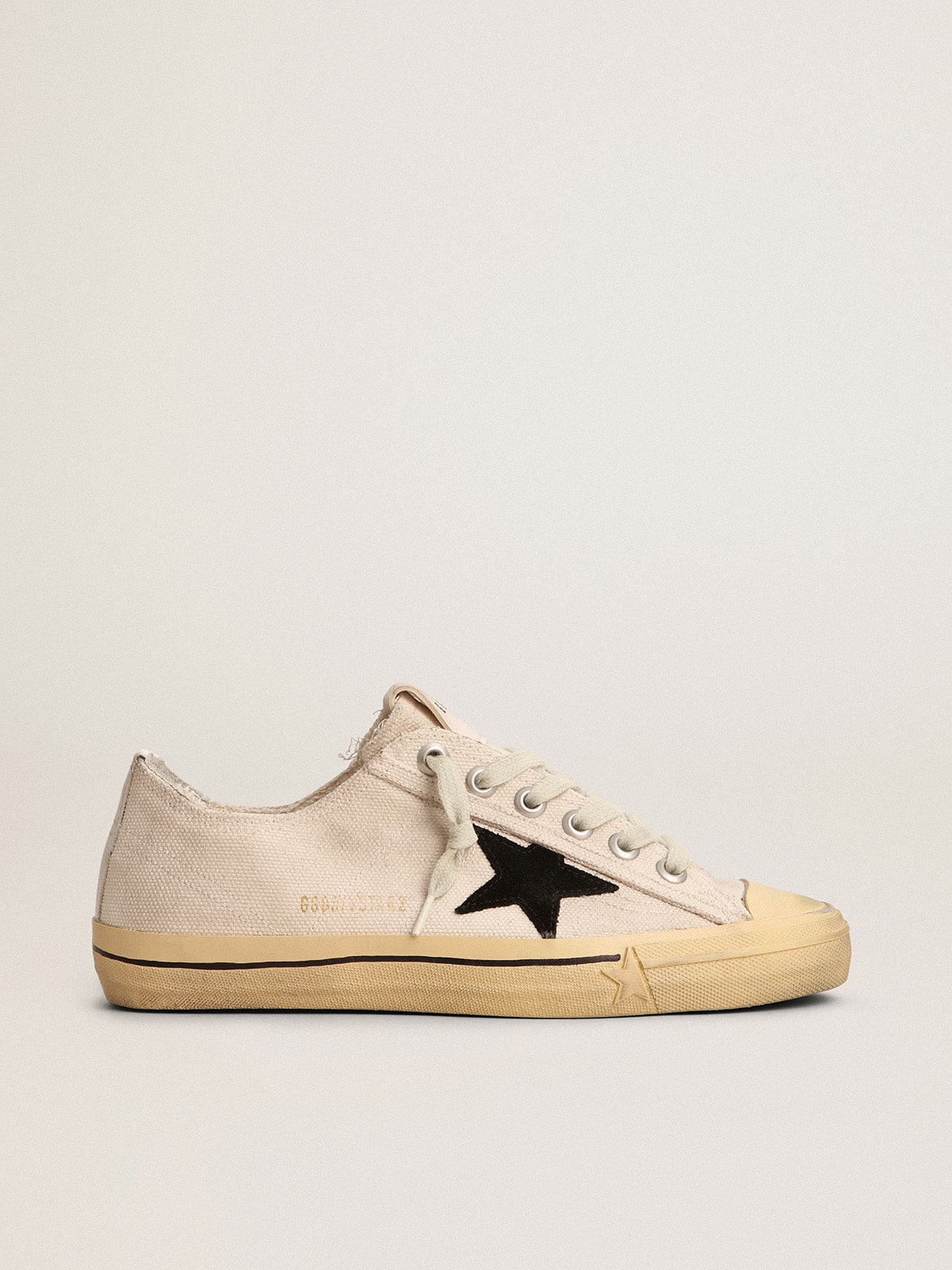 Women's V-Star  with black suede star and embroidered lettering