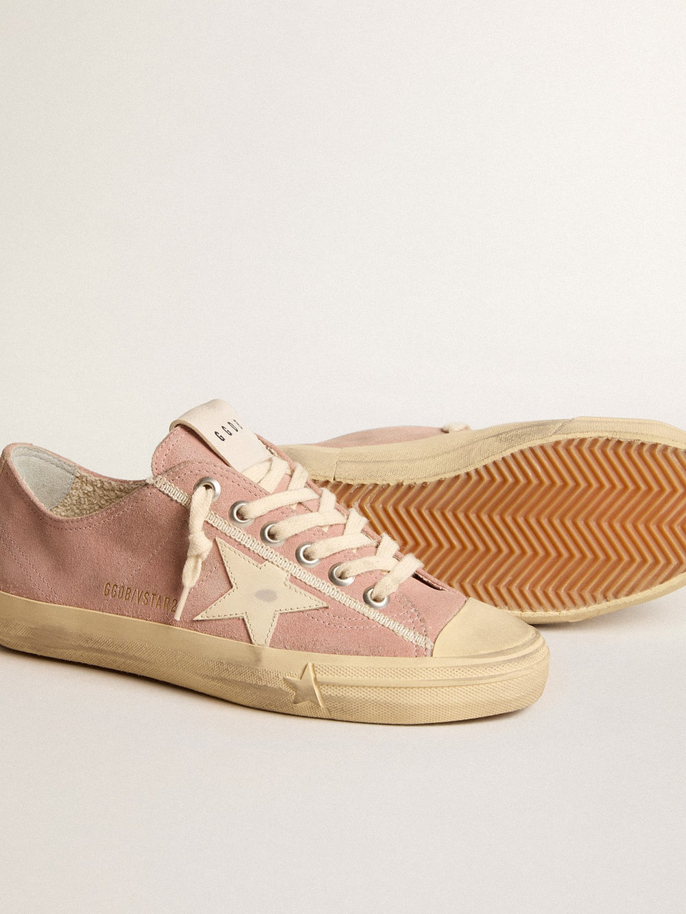 Women's V-Star in pink suede with cream leather star