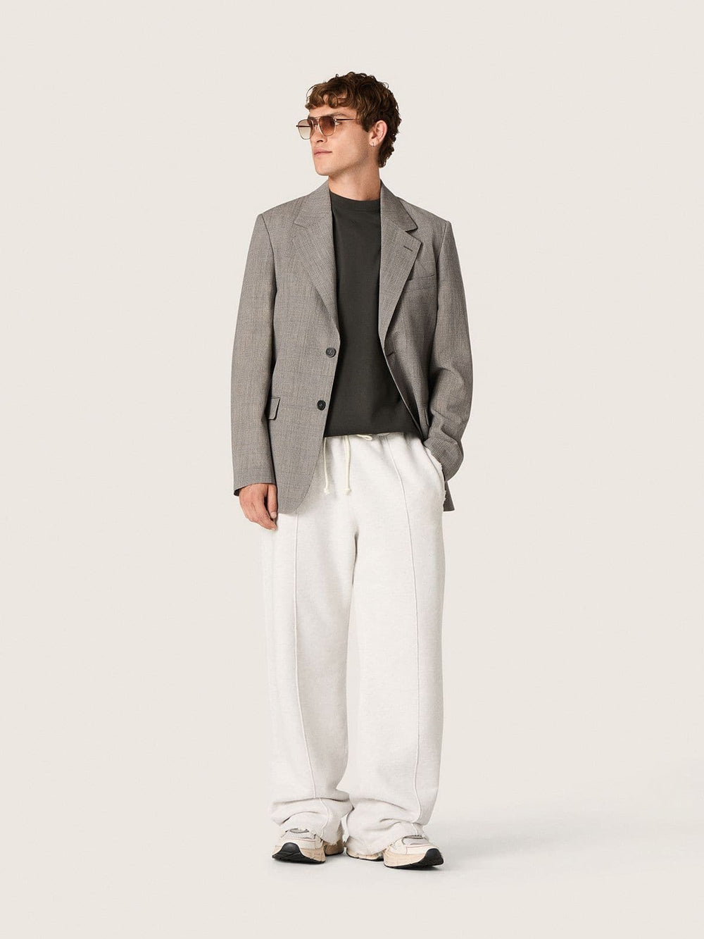 Star unisex sweatpants in gray melange fleece
