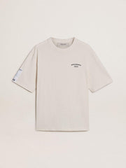 White unisex T-shirt with Mediterranean print and Pescheria Golden patch on the sleeve