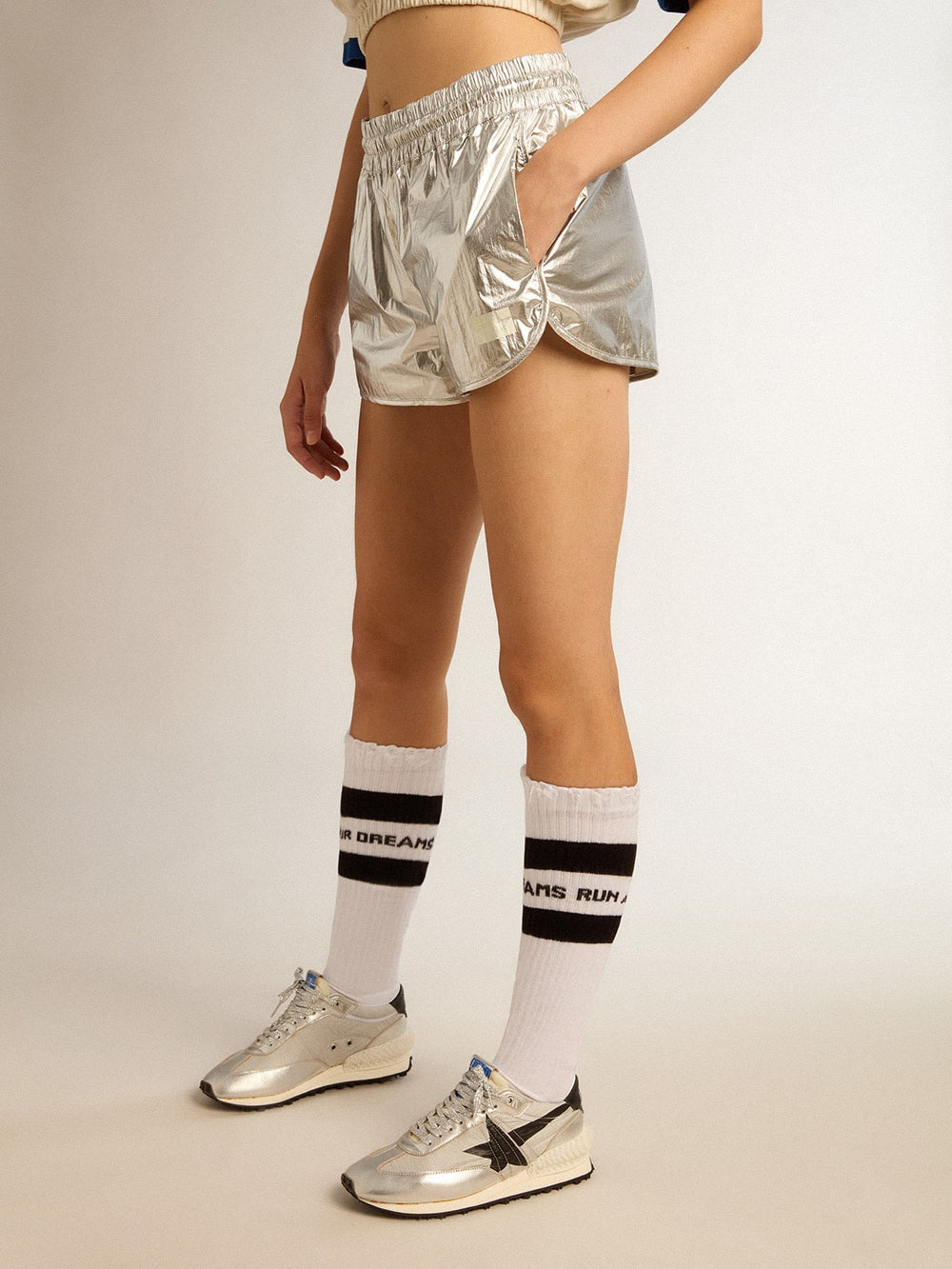 Women’s running shorts in silver fabric