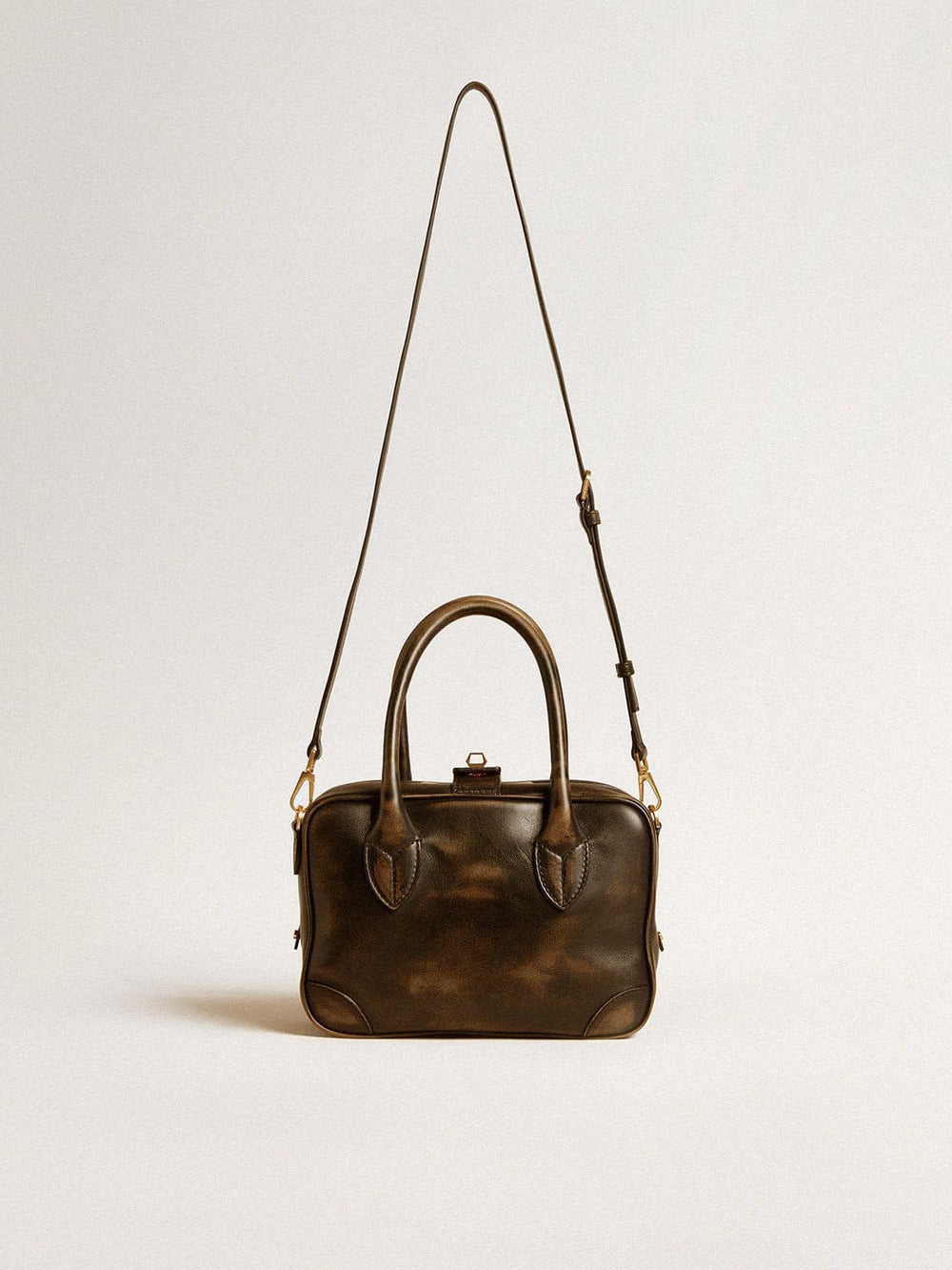 Vita Bag in black distressed leather with gold details