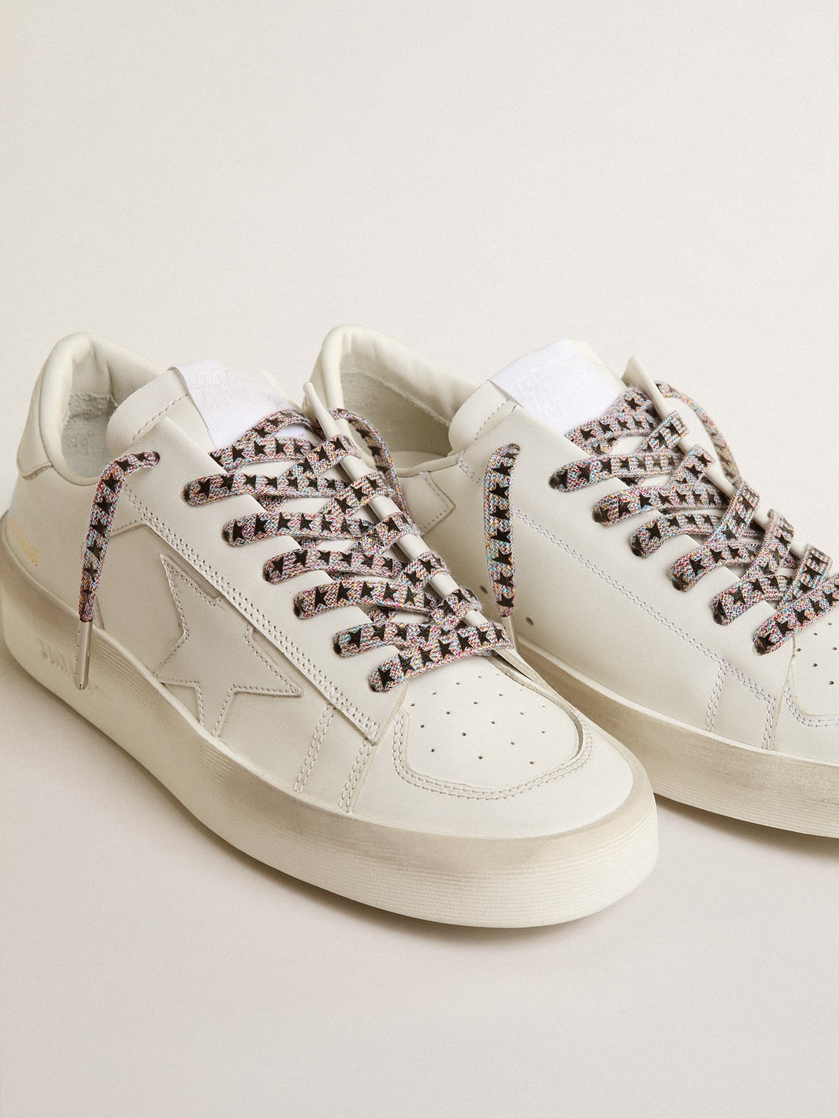 Multicolor Lurex laces with contrasting black stars