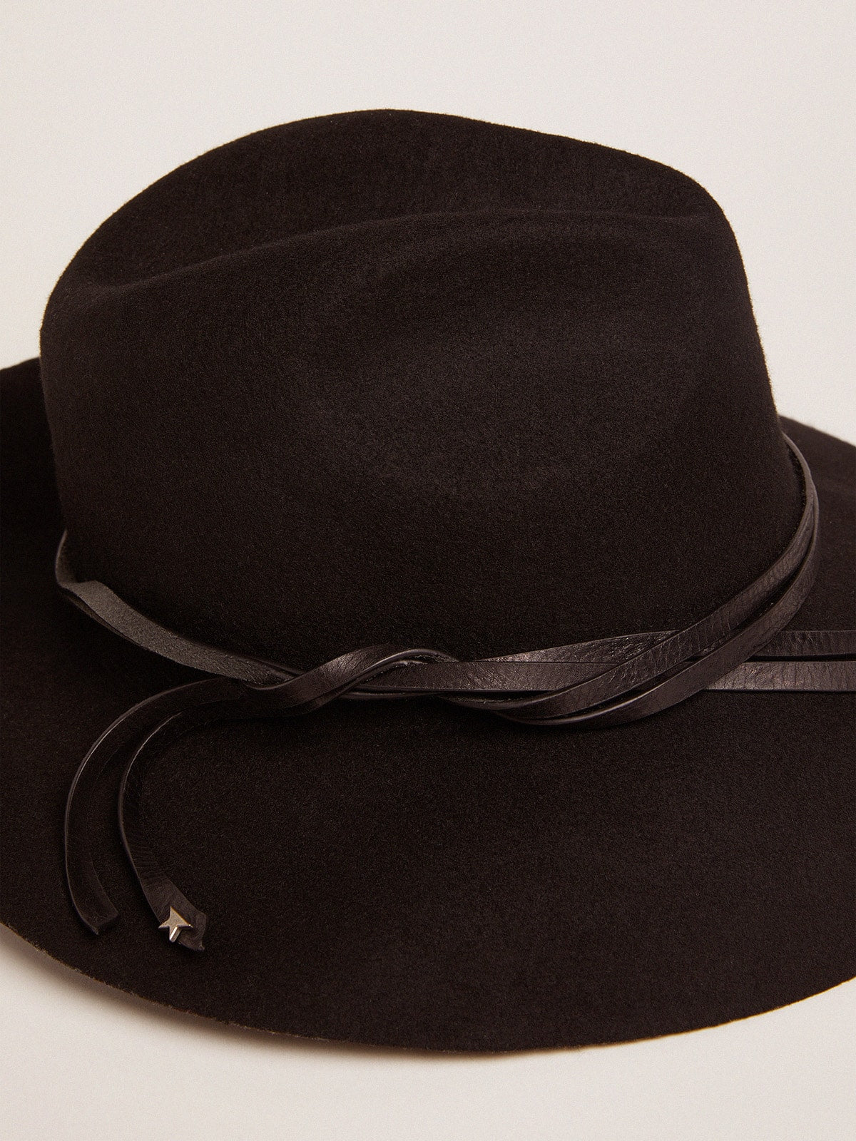 Women’s black Fedora hat with strap | Golden Goose