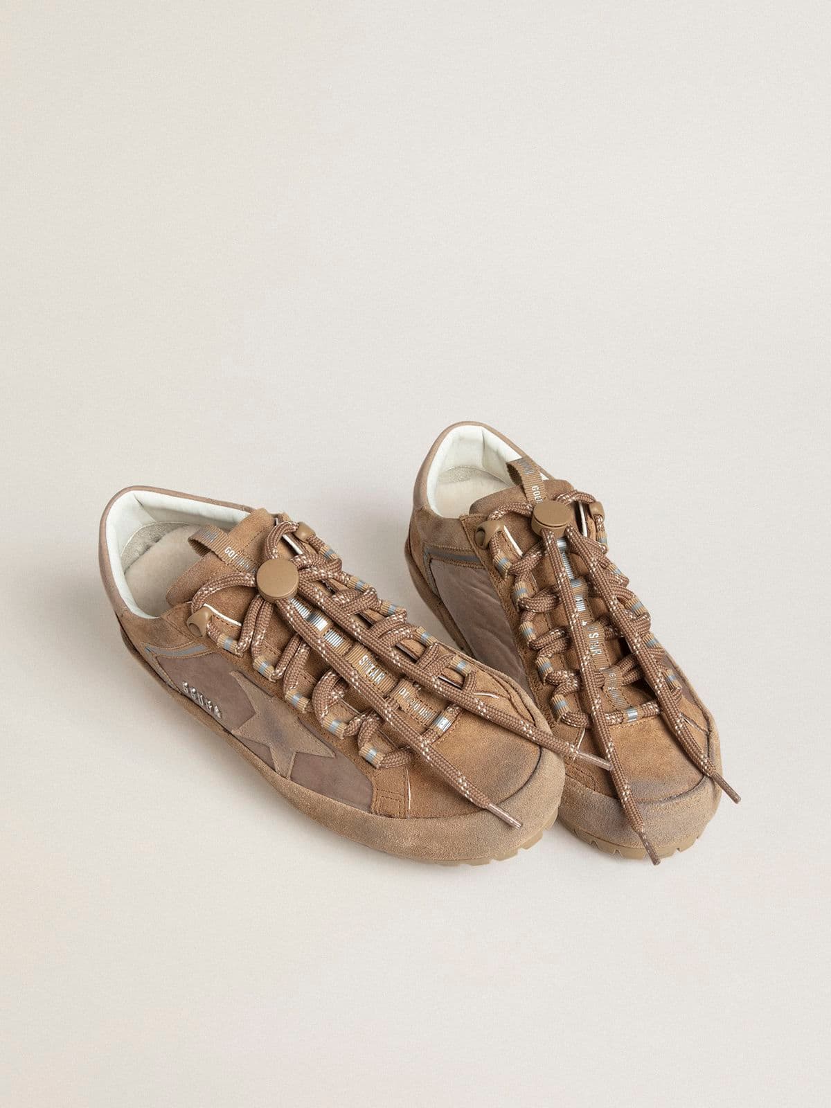Men's Super-Star Ski in Dolmias and caramel suede with marble nubuck star and heel tab