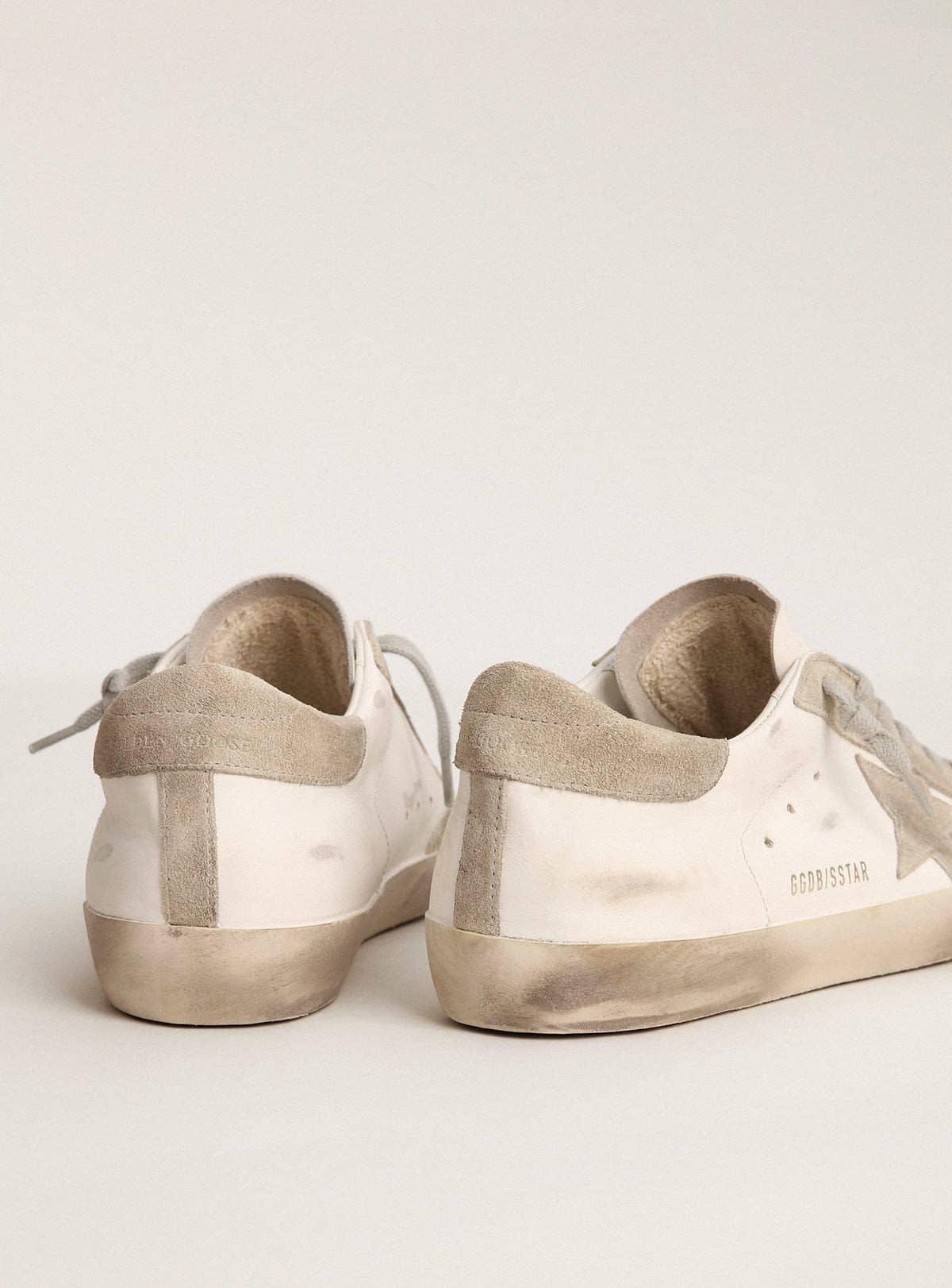 Men’s Super-Star with gray suede star and heel tab