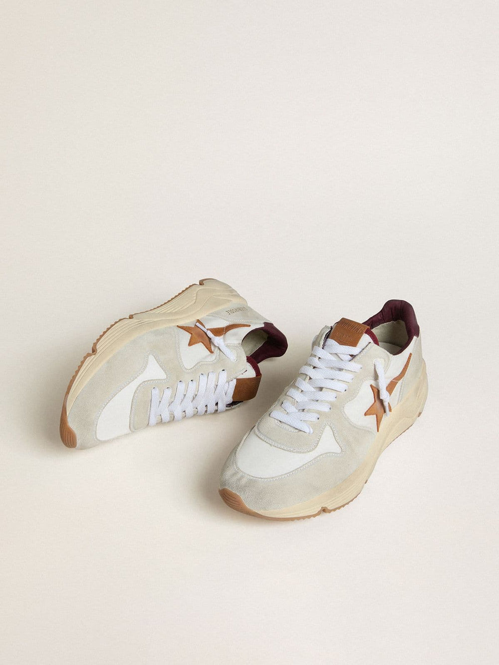 Men's Running Sole in nylon and suede with brown leather star and burgundy leather heel tab