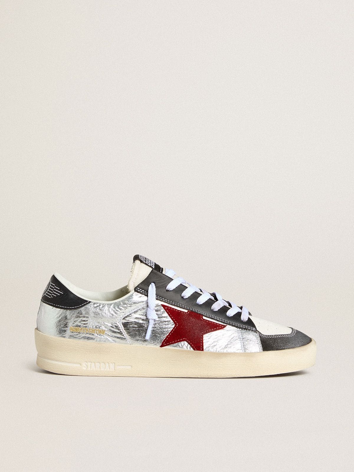 Men’s Stardan in laminated silver nylon with burgundy suede star
