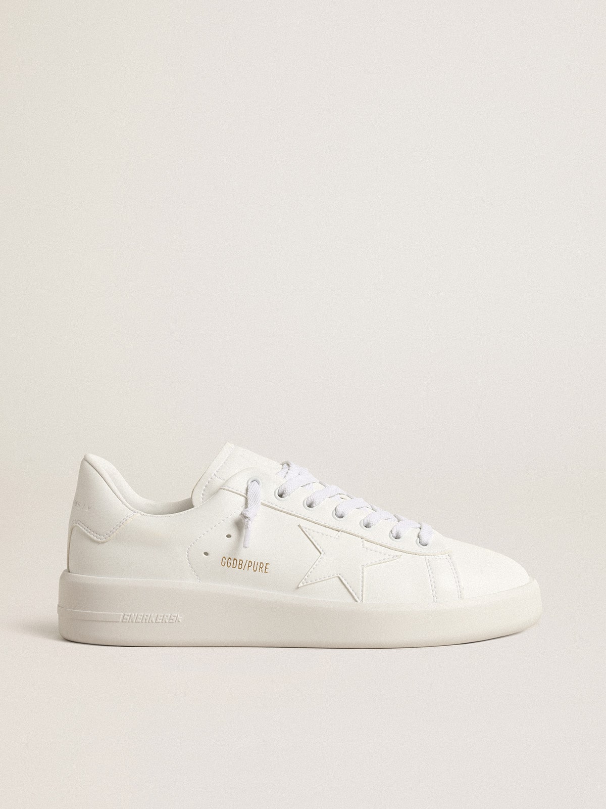 Men’s bio-based Purestar with white star and heel tab