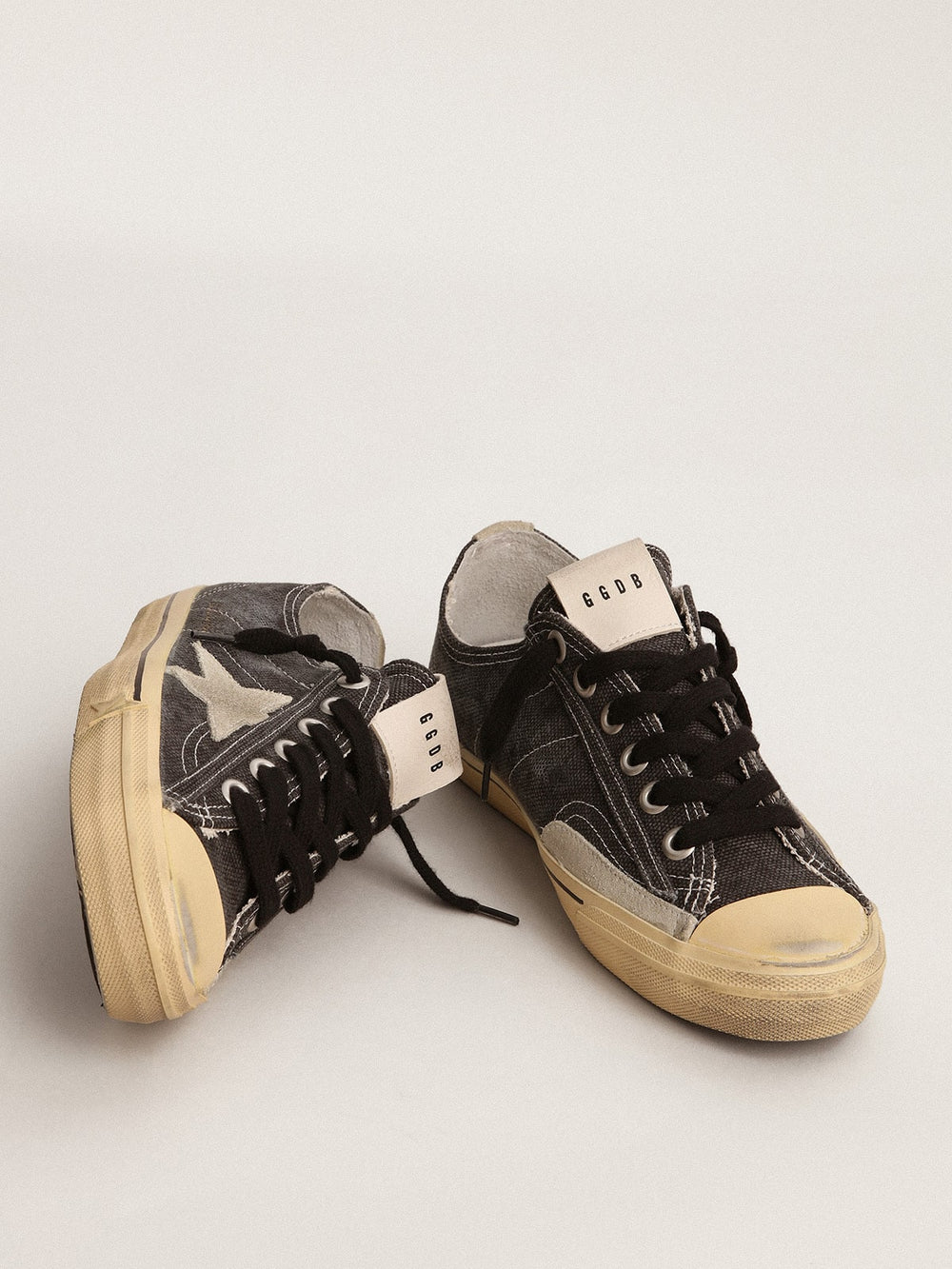 Men's V-Star  in black canvas with ice-gray star and heel