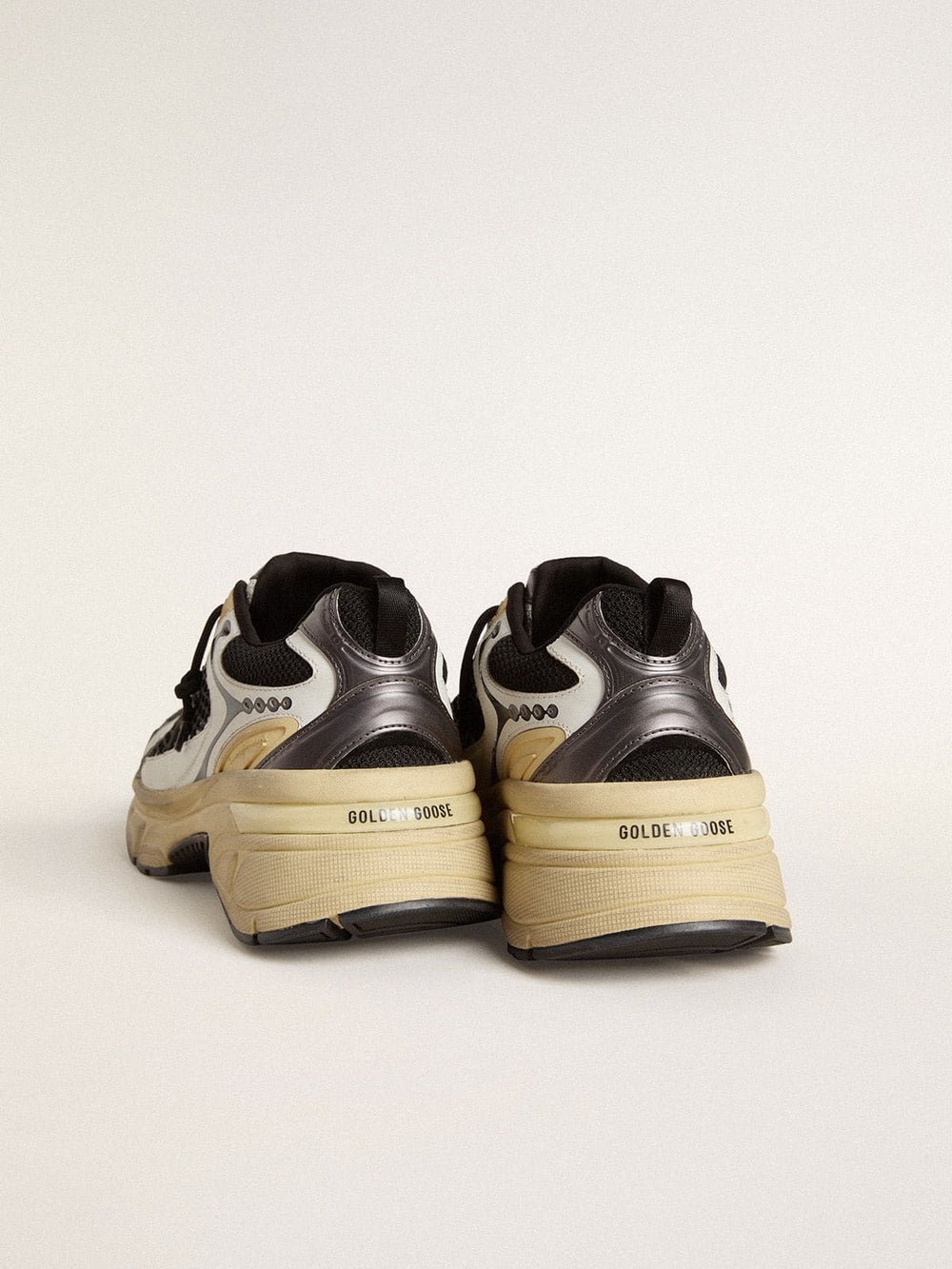 Men’s Lightstar in white leather and black mesh with black TPU star