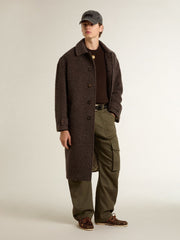 Men's single-breasted Journey coat in wrinkle wool blend with floral pin