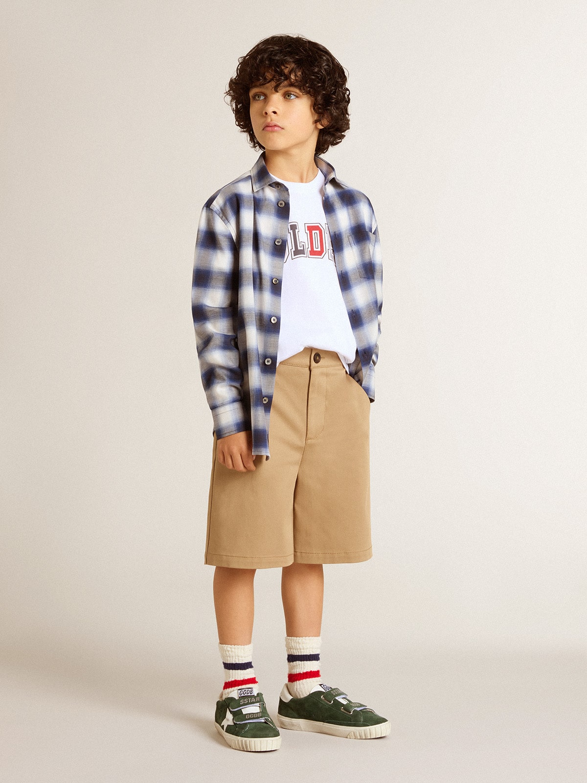Boys' white T-shirt with multicolored Golden print