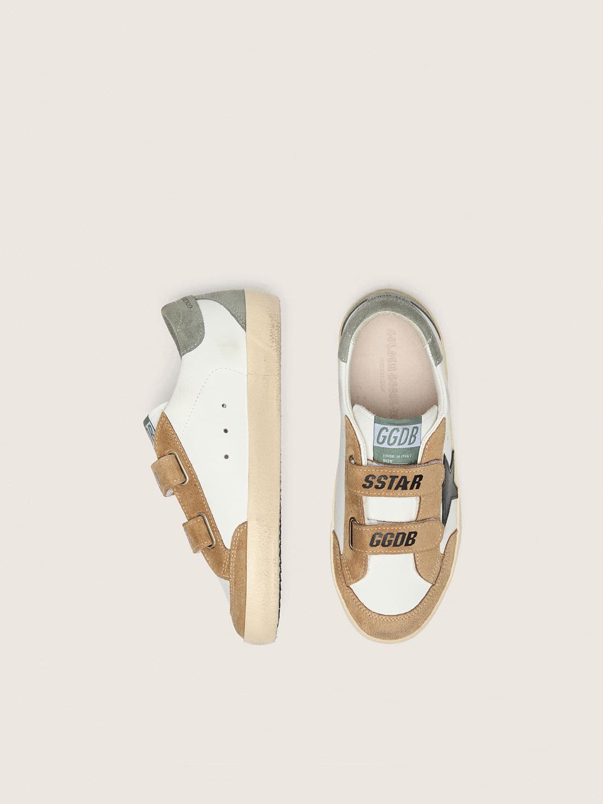 Junior Old School with black leather star and beige and green suede inserts