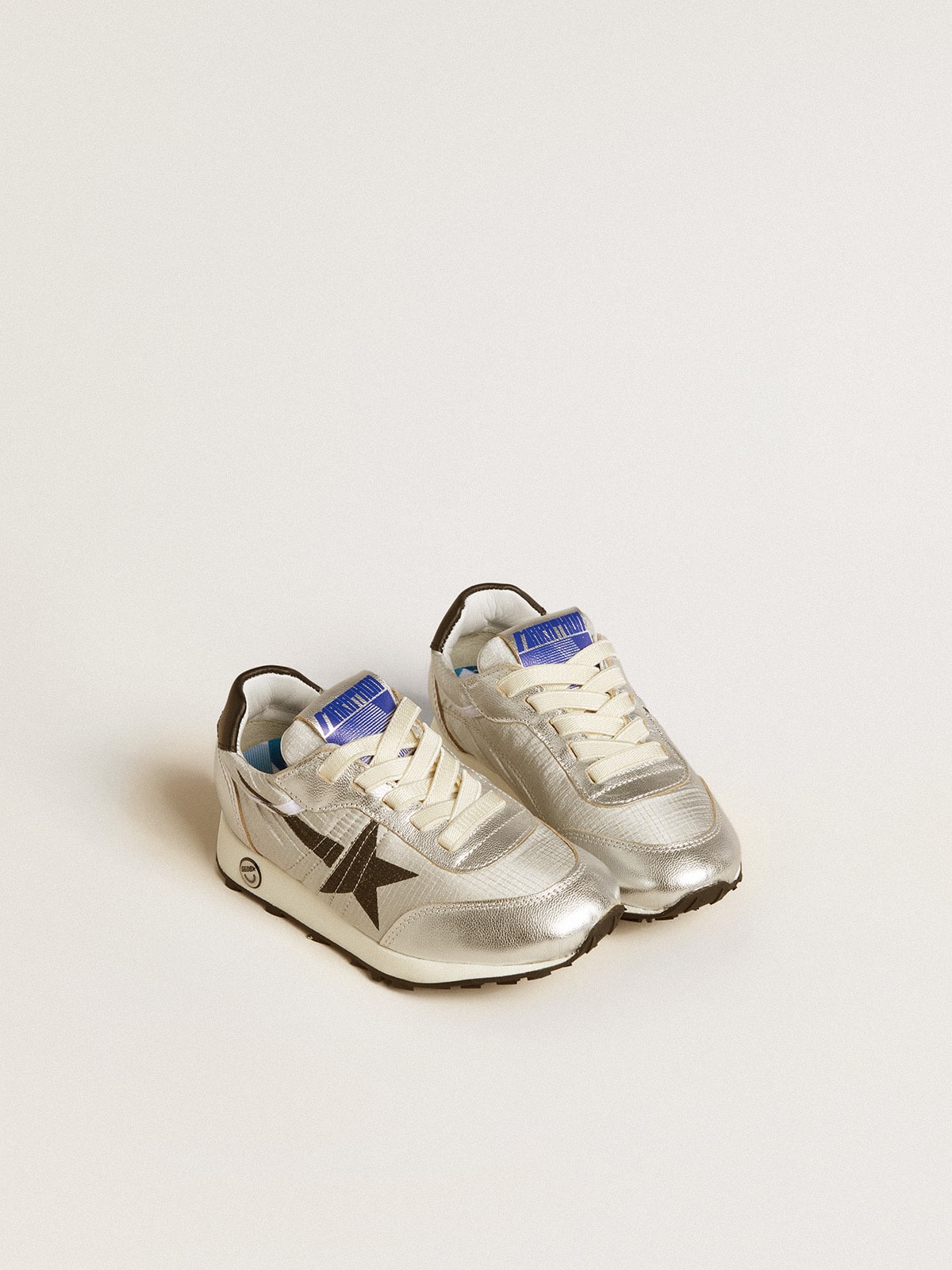 Marathon Young in silver nylon with black star and leather heel tab