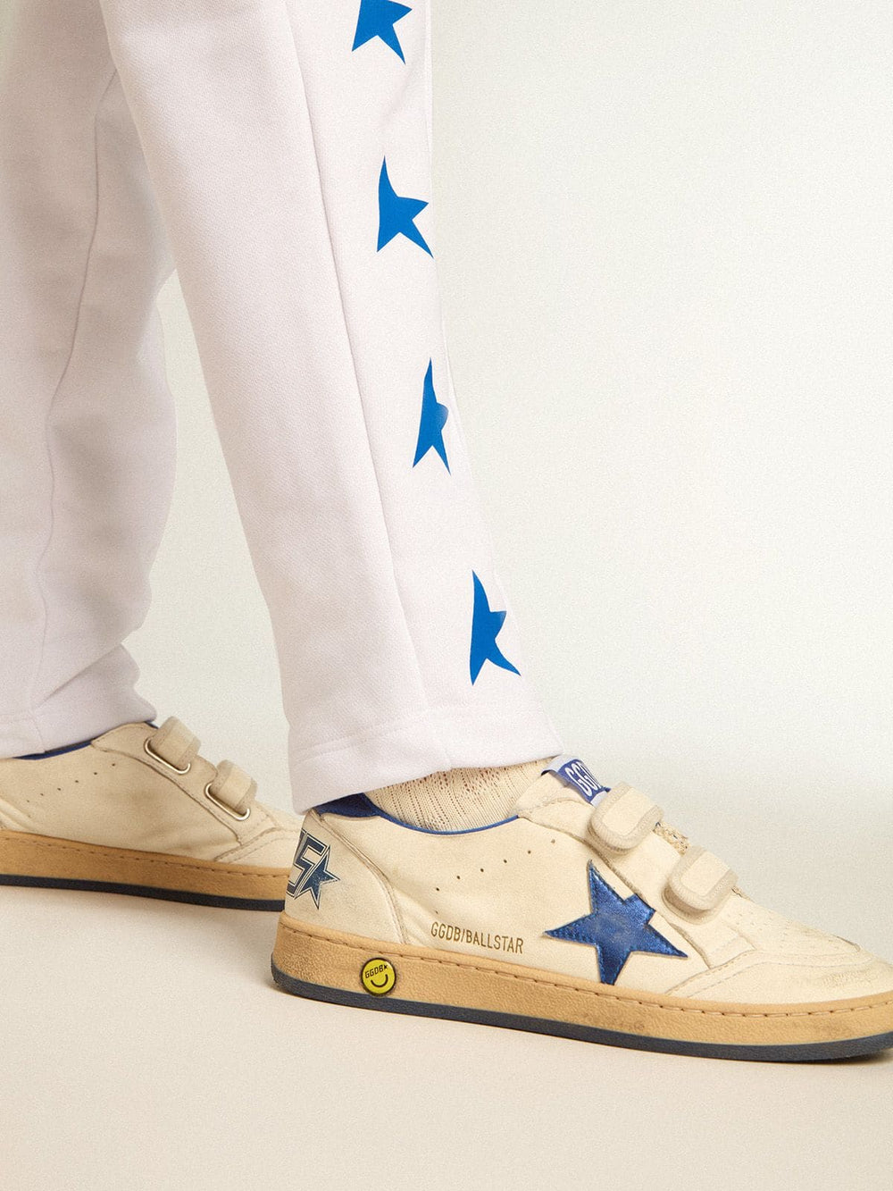 Ball Star Young with blue metallic leather star and heel tab