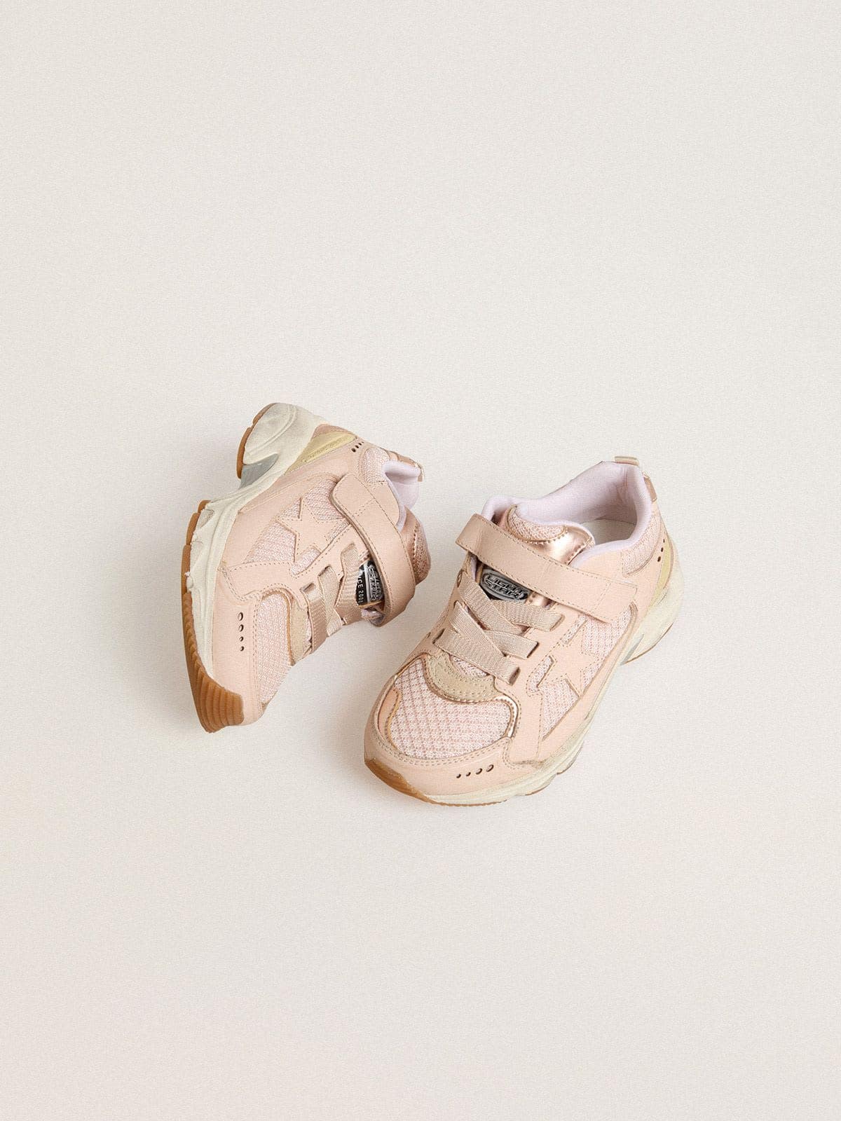 Young Lightstar in pink leather and mesh with pink leather star
