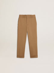 Kids’ chinos in tobacco-colored cotton