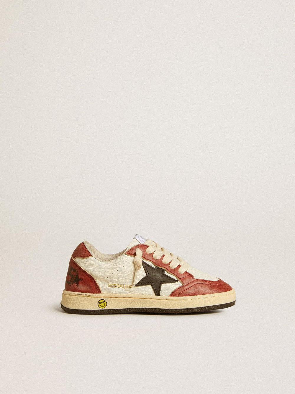 Ball Star Junior in nappa with black star and red leather inserts